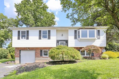 144 Lake Nanuet Dr, Nanuet, NY, 10954-3516 | Card Image