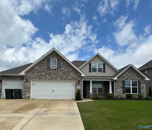 112 Daisy Ln, Meridianville, AL, 35759-2806 | Card Image