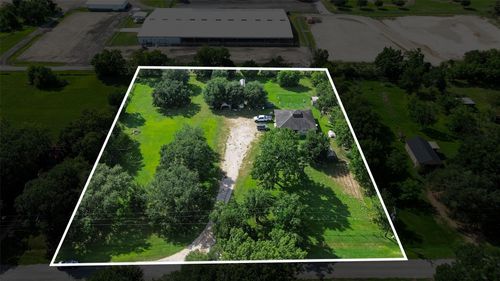 3002 Caroline St, Needville, TX, 77461-7603 | Card Image