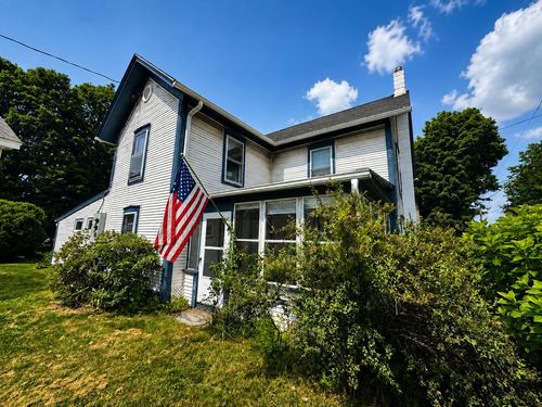 19 East Rd, Colchester, VT, 05446-7661 | Card Image