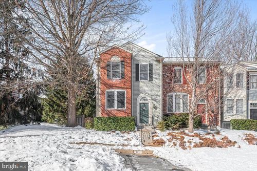 2411 Dunmore Ct, FREDERICK, MD, 21702-2614 | Card Image