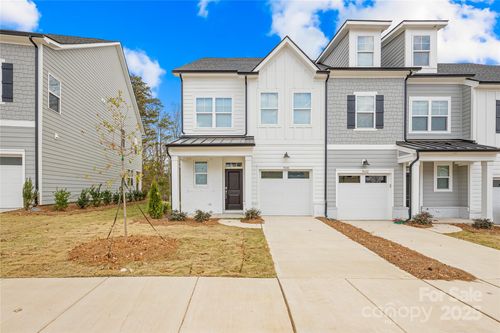 9646 Munsing Dr, Charlotte, NC, 28269-4960 | Card Image