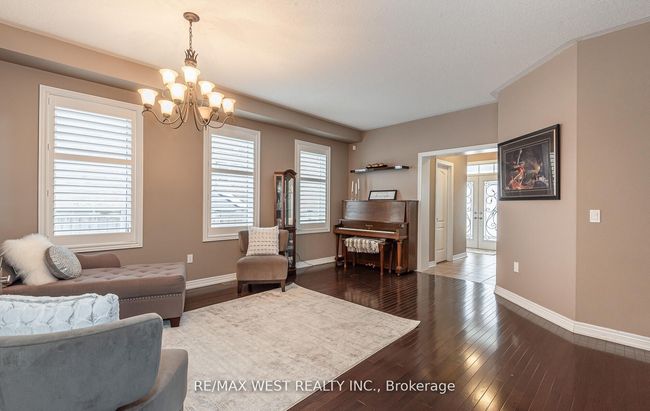 68 Waterville Way, House other with 5 bedrooms, 5 bathrooms and 2 parking in Caledon ON | Image 5