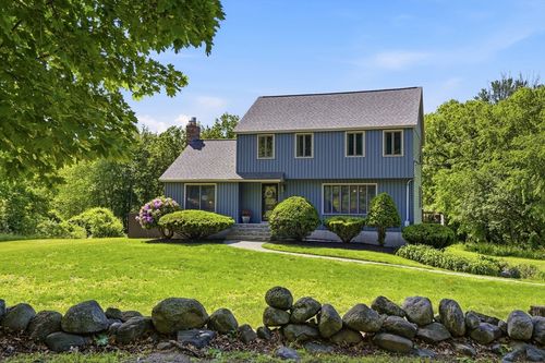 208 Chapman Rd, Tewksbury, MA, 01876 | Card Image