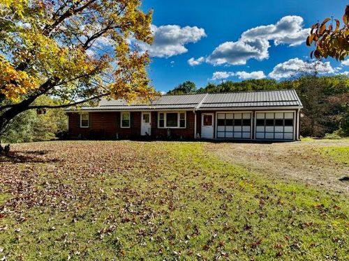 1028 Roswell Ln, Blue Ridge, VA, 24064-3614 | Card Image