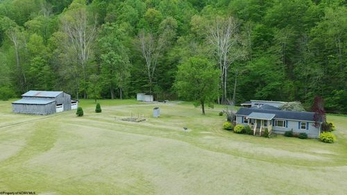 1814 Mannington Road, Smithfield, WV, 26437 | Card Image