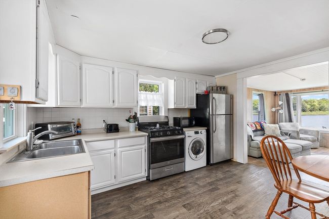 63 Oakdale Ave, House other with 4 bedrooms, 2 bathrooms and 6 parking in Marion MA | Image 7