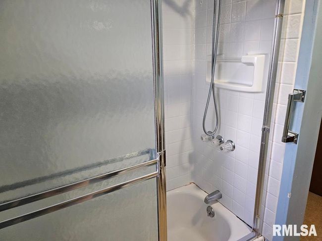 13973 Halliday Rd, Home with 2 bedrooms, 1 bathrooms and null parking in Plainview IL | Image 33