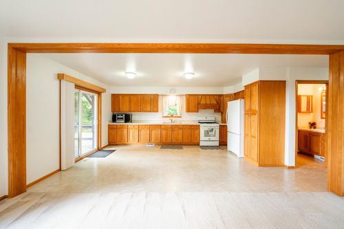 241 205th Ave, Comstock, WI, 54826-6524 | Card Image