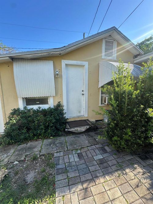 2-616 37th St, West Palm Beach, FL, 33407-4310 | Card Image