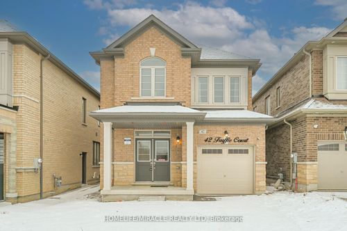 42 Truffle Crt, Brampton, ON, L7A5A6 | Card Image