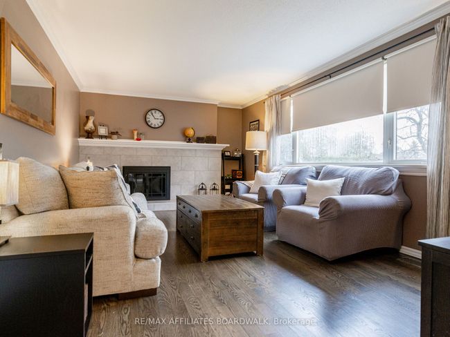 38 Nestow Dr, House attached with 3 bedrooms, 3 bathrooms and 2 parking in Nepean ON | Image 8
