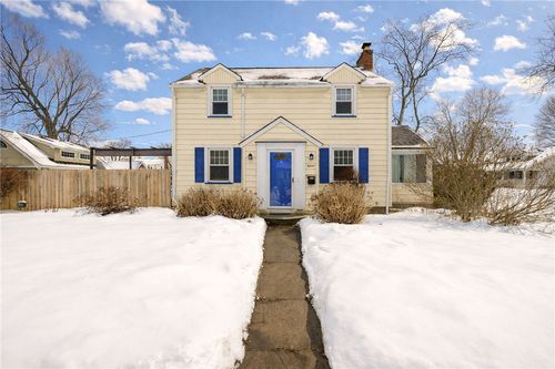 112 Curtice Rd, Irondequoit, NY, 14617-5662 | Card Image