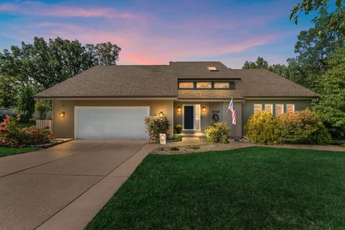 8748 Durbin Ln, Crown Point, IN, 46307-1538 | Card Image