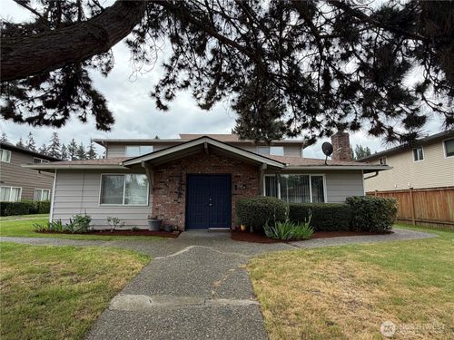 1-4-1262 Cedar Ave, Marysville, WA, 98270-3652 | Card Image