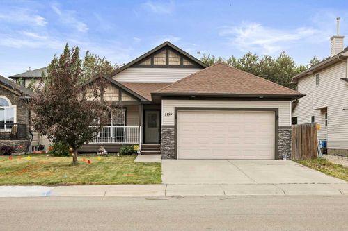 1159 Westmount Dr, Strathmore, AB, T1P1Y6 | Card Image