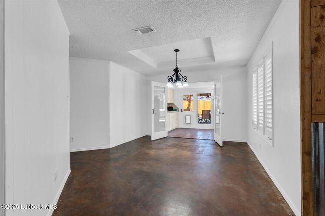 2022 Buffalo Dr, House other with 3 bedrooms, 2 bathrooms and null parking in Levelland TX | Image 15