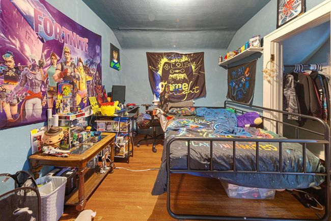 18 Bedroom 1.jpg | Image 17