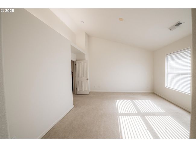 14868 Sw Citrine Loop, House other with 3 bedrooms, 3 bathrooms and 2 parking in Beaverton OR | Image 20