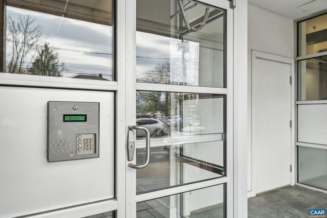 APT-1 - 820 E High St, Condo with 1 bedrooms, 1 bathrooms and null parking in CHARLOTTESVILLE VA | Image 24