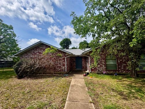 a-4713 Sagebrush Trl, Austin, TX, 78745-1564 | Card Image