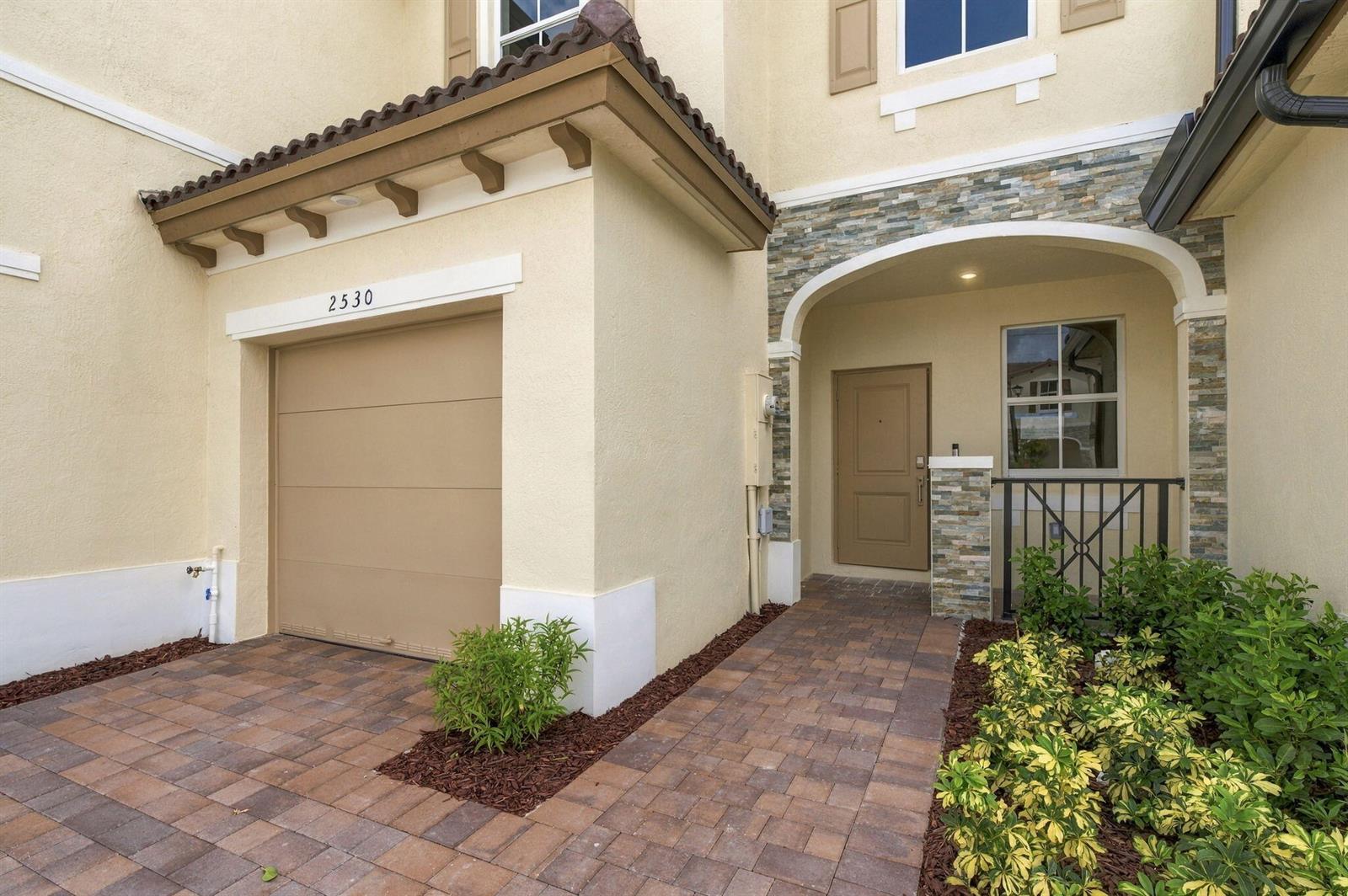 Residential Lease in Homestead 2