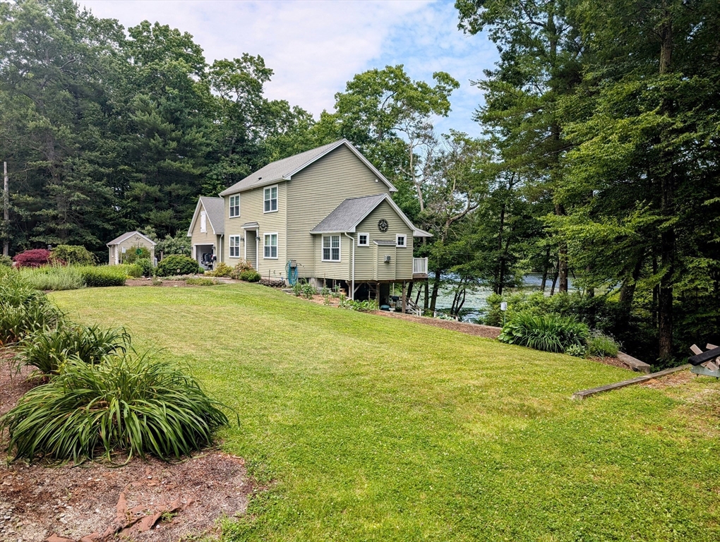 Pierpont Rd, Dudley, MA 01571