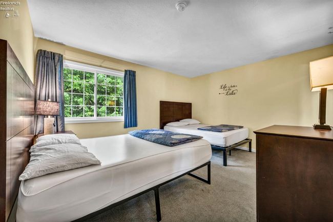 7 - 1230 Tri Motor Dr, Condo with 2 bedrooms, 2 bathrooms and null parking in Put-In-Bay OH | Image 22