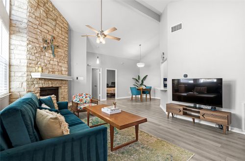 137-6501 Brush Country Rd, Austin, TX, 78749-1411 | Card Image