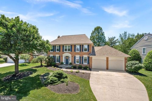 5 Griswold Ct, Potomac Falls, VA, 20165-6212 | Card Image