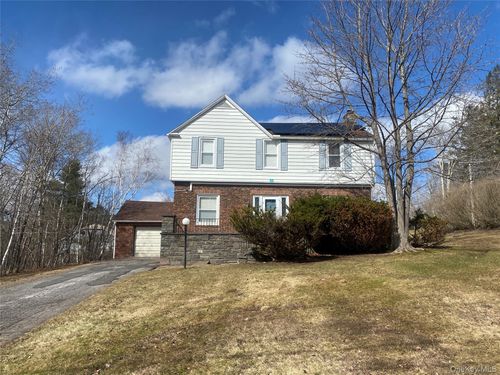 5898 Main St, Tannersville, NY, 12485 | Card Image