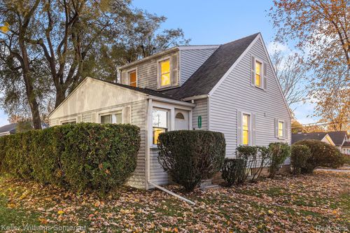 1571 Baldwin Ave, Pontiac, MI, 48340-1111 | Card Image