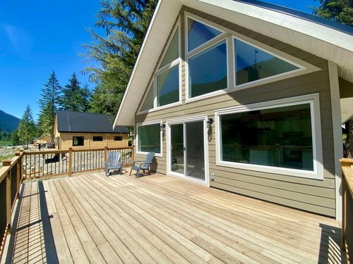 {{alt}} | Card Image