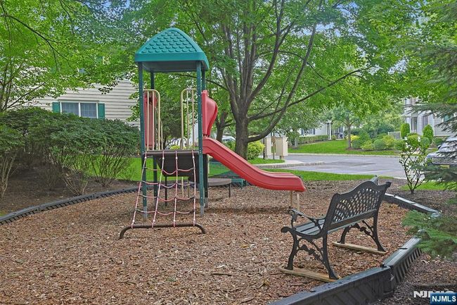 12 Pheasant Run, Condo with 2 bedrooms, 3 bathrooms and null parking in Old Tappan NJ | Image 30