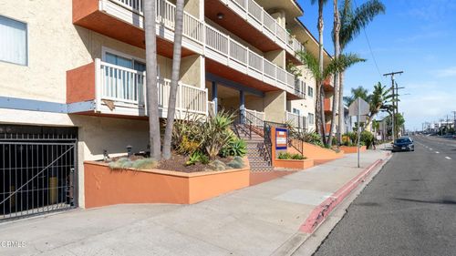 320-1707 Pacific Coast Hwy, Hermosa Beach, CA, 90254-3258 | Card Image