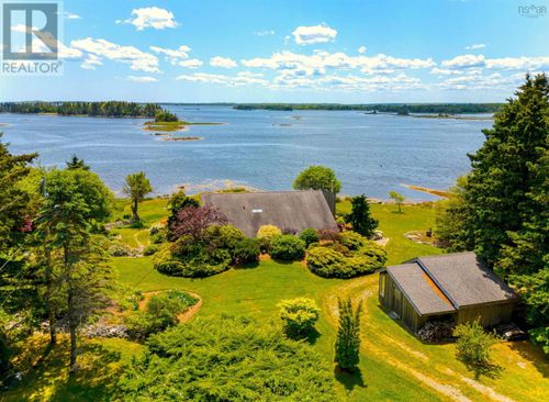 19 Indian Bay Rd, Voglers Cove, NS, B0J2H0 | Card Image