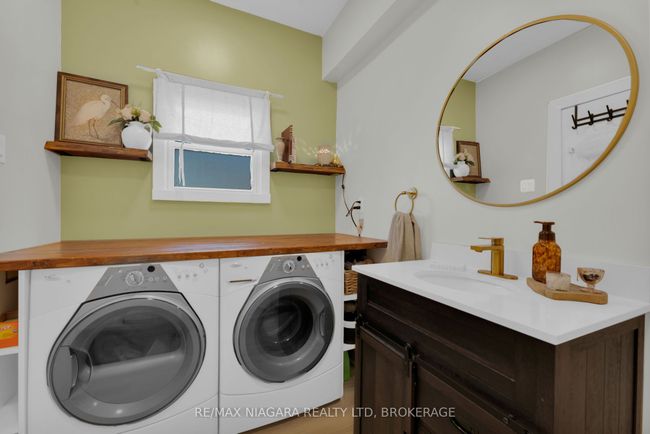 89 Colborne St, House other with 3 bedrooms, 1 bathrooms and 2 parking in Port Colborne ON | Image 12