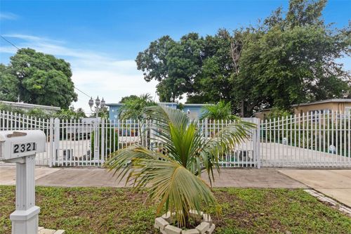 2321 Nw 153rd St, Miami Gardens, FL, 33054-2735 | Card Image
