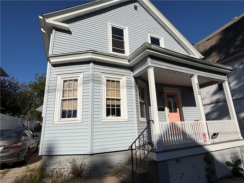 272 Veazie St, Providence, RI, 02904-2119 | Card Image