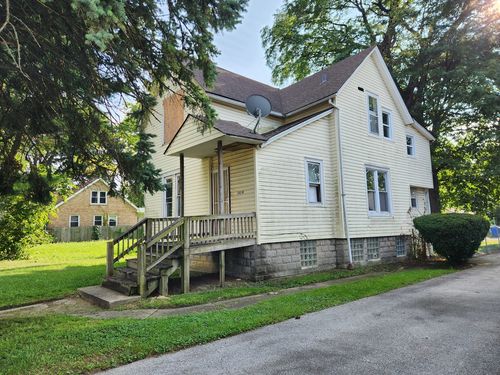 10230 S Lowe Ave, Chicago, IL, 60628-1823 | Card Image