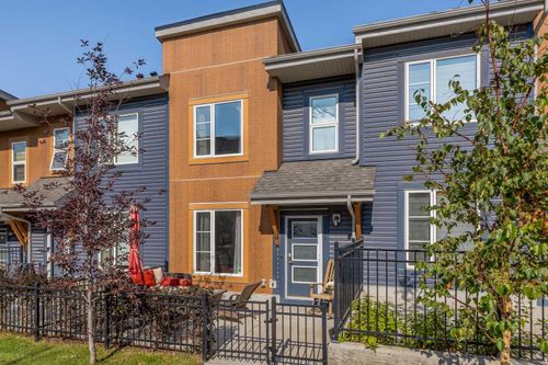 158 Livingston Common Ne, Calgary, AB, T3P1K1 | Card Image