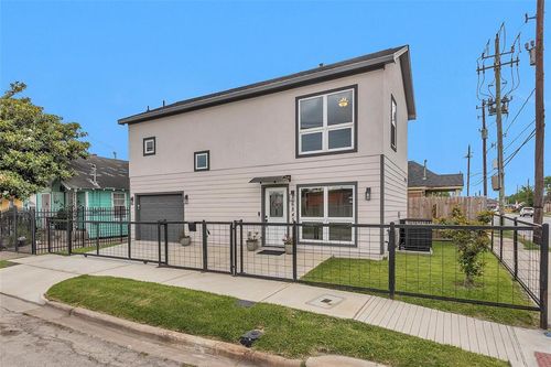 6845 Avenue N, Houston, TX, 77011-1410 | Card Image