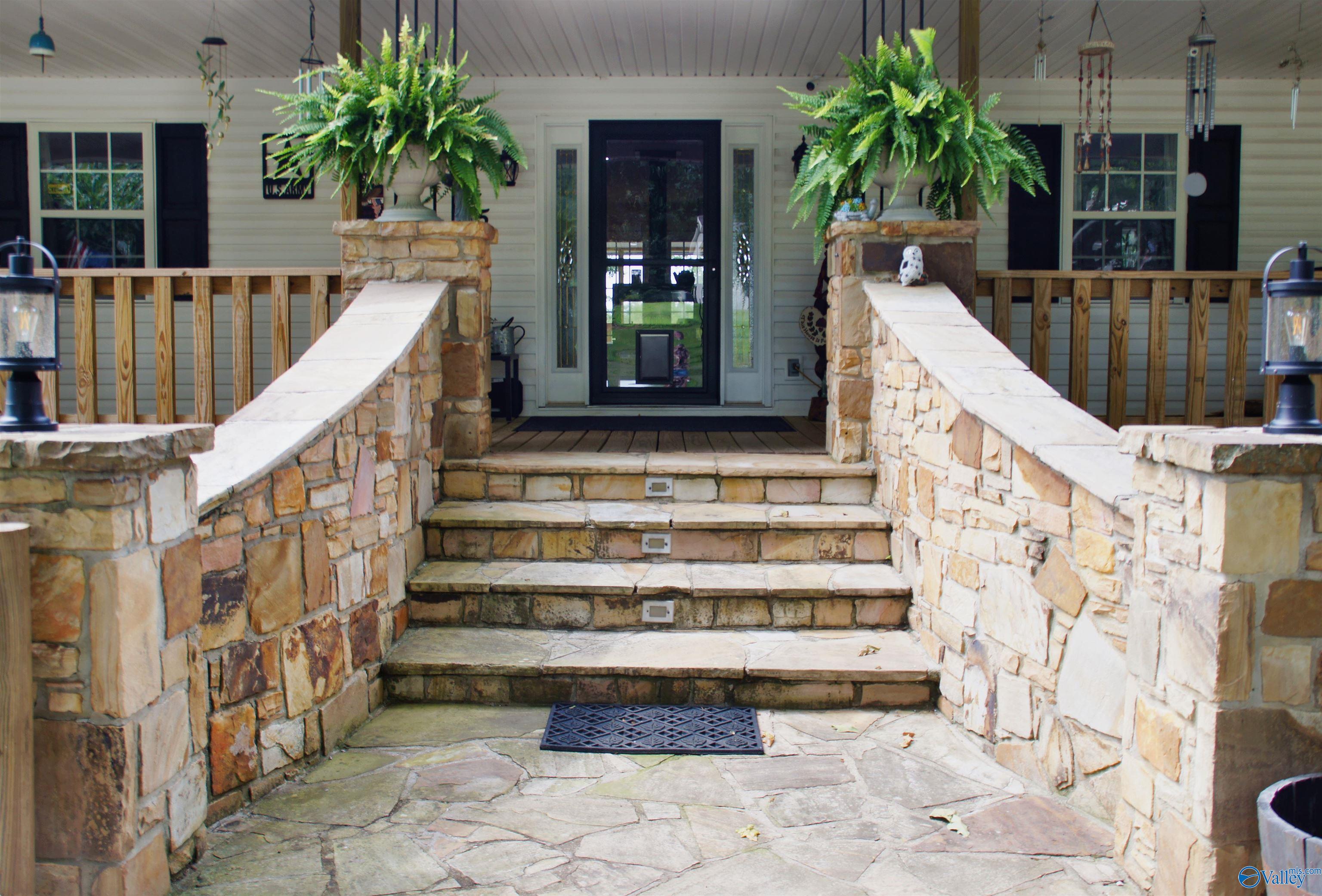 Lake Mary Louise Rd, Gadsden, AL 35904
