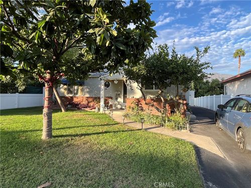 102-1230 Leland, Burbank, CA, 91504 | Card Image
