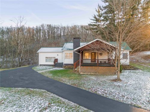 1125 Toms Run Road, Holbrook, PA, 15341 | Card Image