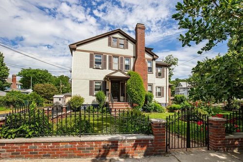 2-28 Churchill Ave, Arlington, MA, 02476-6304 | Card Image