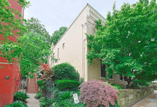 985 Paradrome St, Cincinnati, OH, 45202 | Card Image