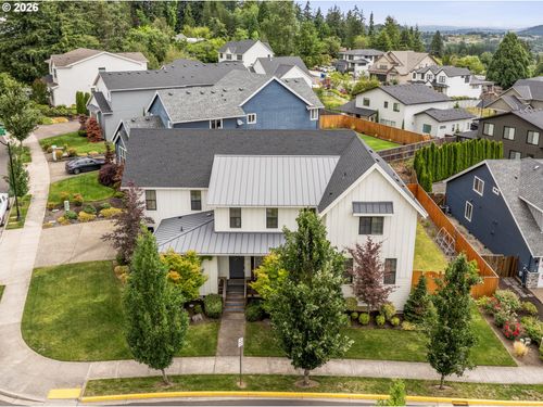 14985 Se Northern Heights Dr, Happy Valley, OR, 97086-5979 | Card Image