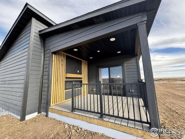 60204 County Road 21, House other with 3 bedrooms, 2 bathrooms and 8 parking in Carr CO | Image 25