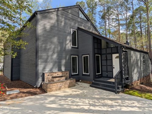 702 Hillandale Ln, Garner, NC, 27529-4607 | Card Image
